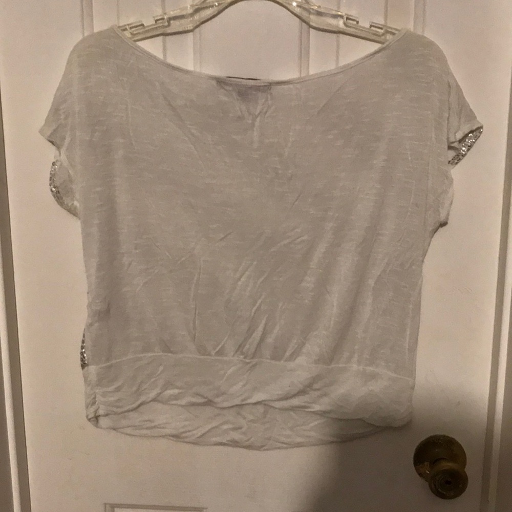 Top - Picture 2 of 8